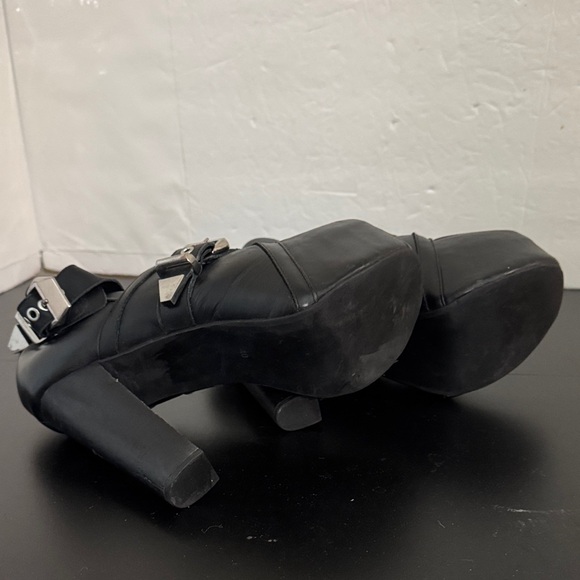 Jeffrey Campbell Black Platform Heels with Buckle Detail EU 40 - Picture 6 of 8